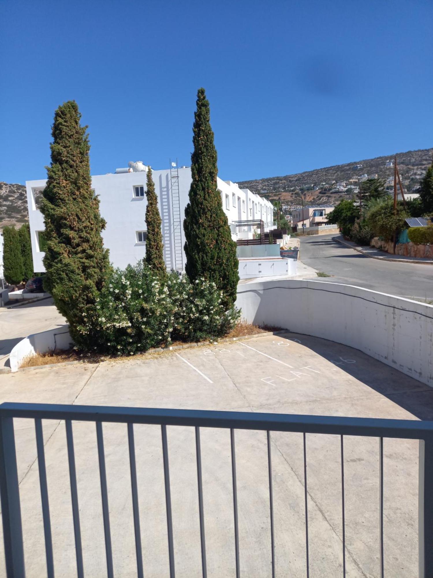 Akamandos 76 Apartment Peyia Bagian luar foto